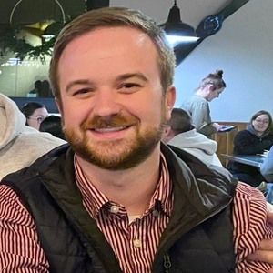 Meet your Posher, Derick